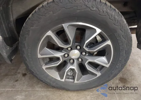 2021 Chevrolet Silverado 1500 4Wd Short Bed Lt z USA, uszkodzony, nr VIN 3GCUYDED4MG264143